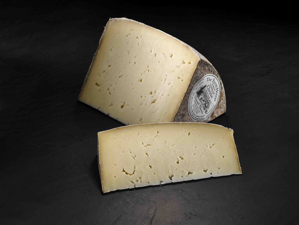 23 - Traditional Clothbound Cheddar - The Farm House Natural Cheeses C-B